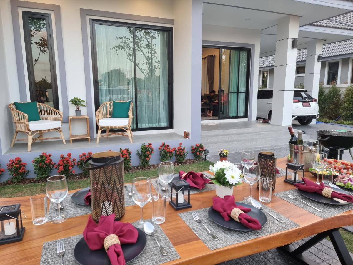 Baan Dalah Buriram Villa ภายนอก รูปภาพ